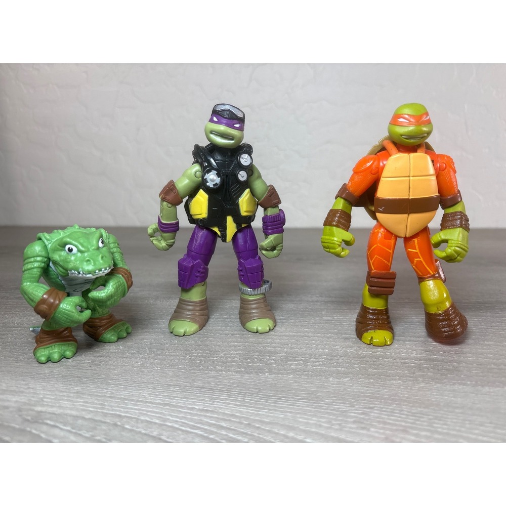 Teenage Mutant Ninja Turtles Donatello Michelangelo‎ and Leatherhead Action Fig